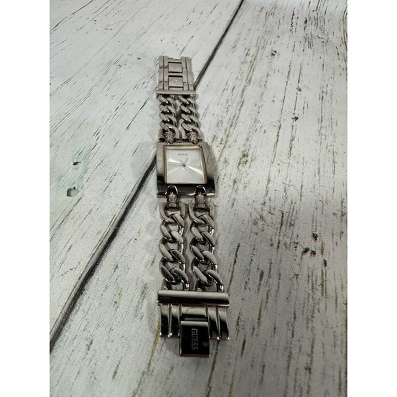 Guess G Link Adjustable Bracelet Stainless Steel Silver Tone Women Watch G75916L - Picture 1 of 4